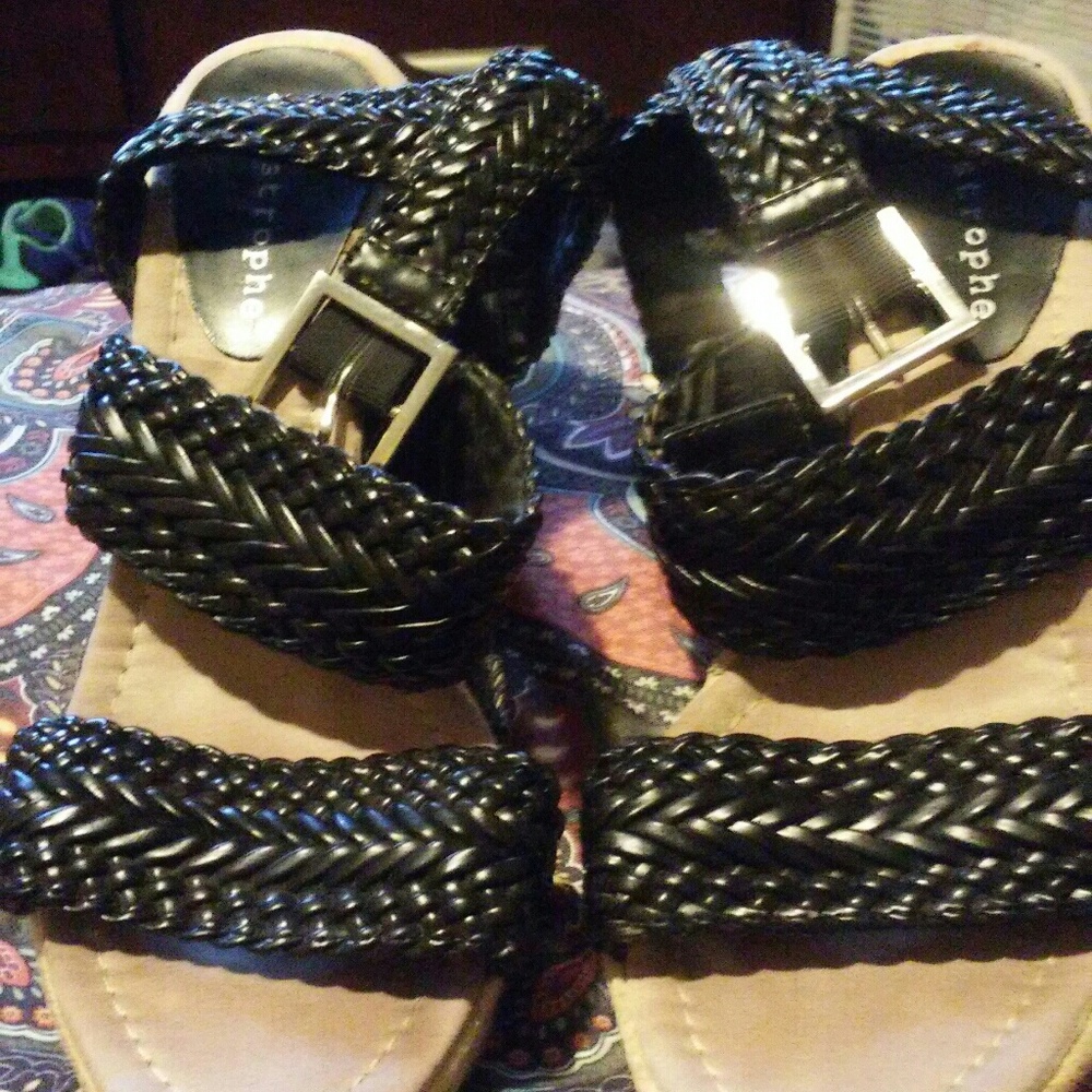 Black wedge sandal